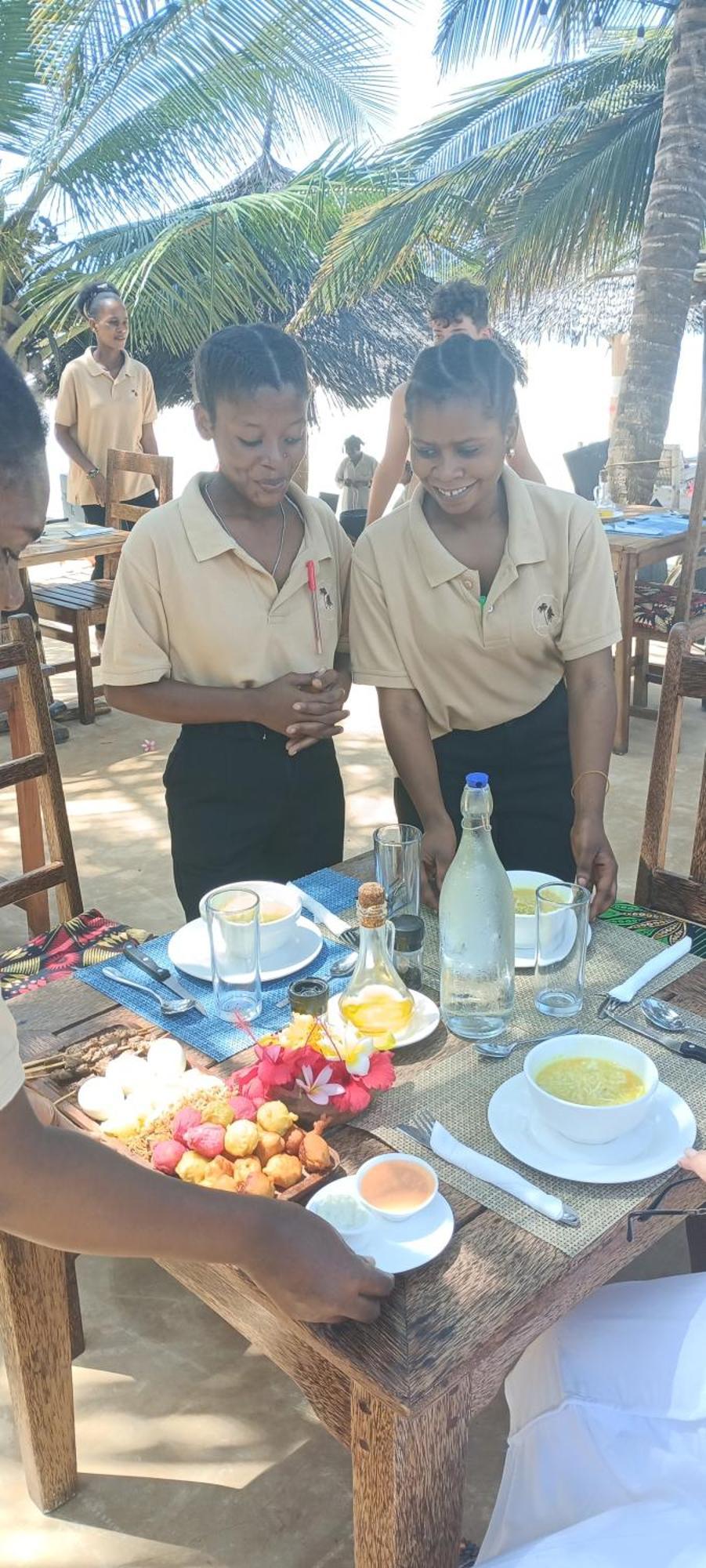 Swahili Palace Zanzibar Pwani Mchangani Exteriör bild